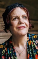 ChristinaHesselholdt_3(c)NadineKunath_klein_hf_i